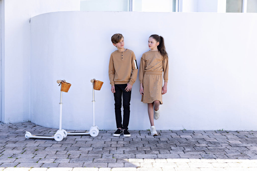 Golden Raglan Sweatshirt with Pocket Detail